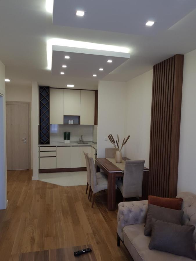 Apartman Vivo City Central Podgoriţa Exterior foto