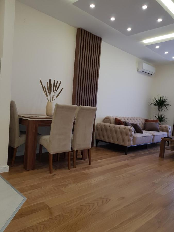 Apartman Vivo City Central Podgoriţa Exterior foto